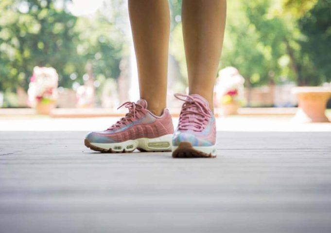 air max 95 stardust red