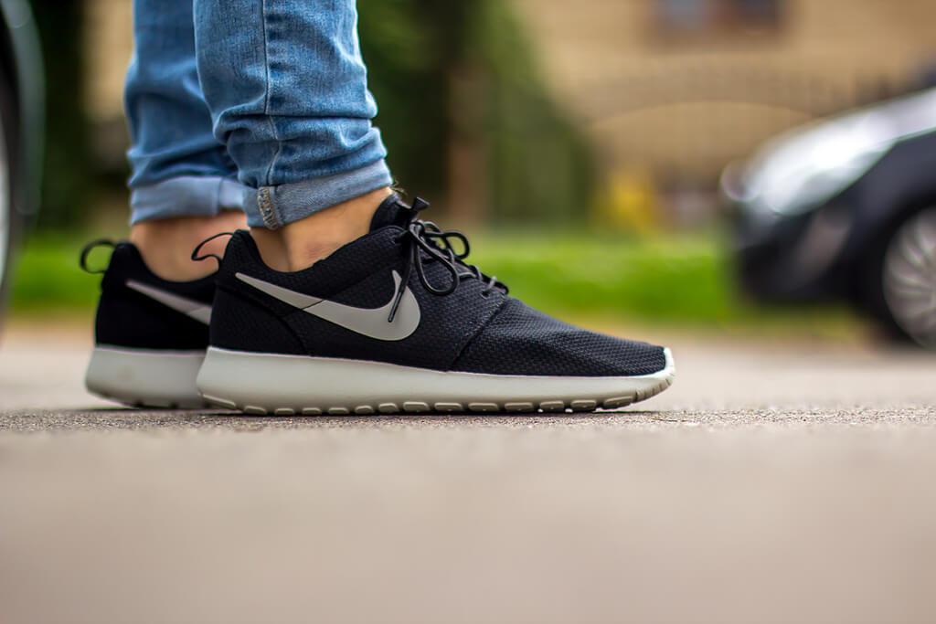 nike roshe colourways