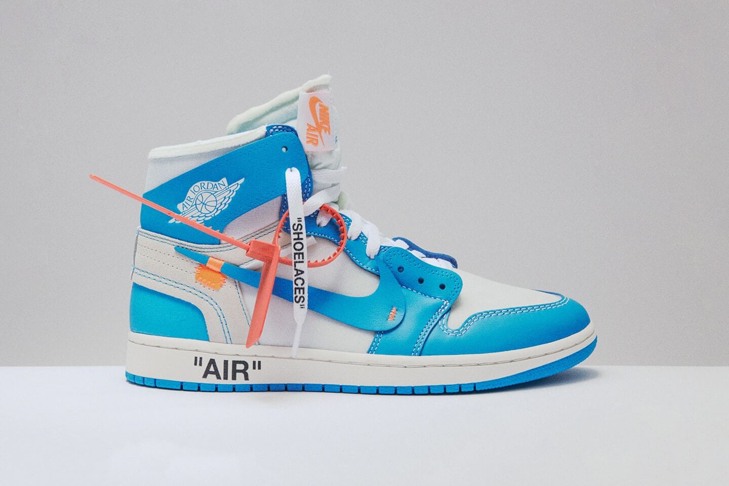 Off White x Air Jordan 1 Powder Blue