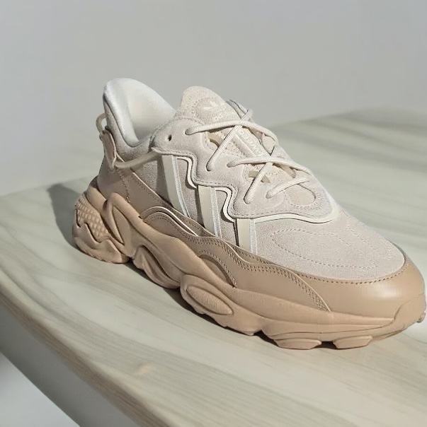 Adidas Ozweego shoelaces